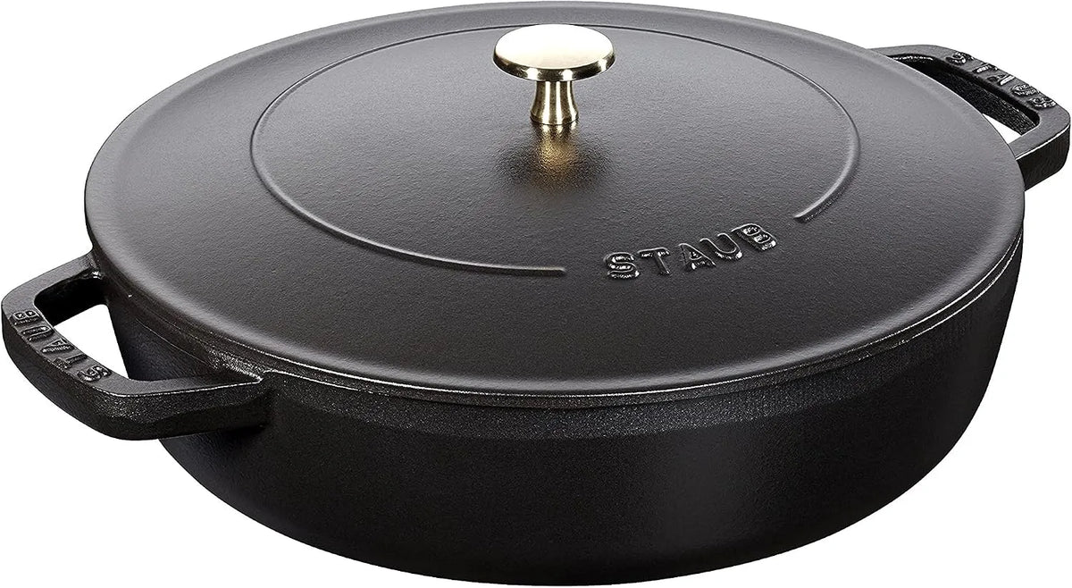 En fonte STAUB Chistera, largeur 24 cm, finition noire