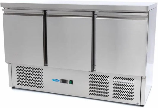 Réfrigérateur Maxima, largeur 137 cm, 3 portes, de comptoir
